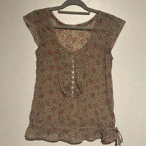 “Bundle 10 for $13” Mudd juniors sheer light floral short sleeve button shirt